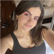 Profesora particular de inglés imparte clases a niños de todas las edades y niveles